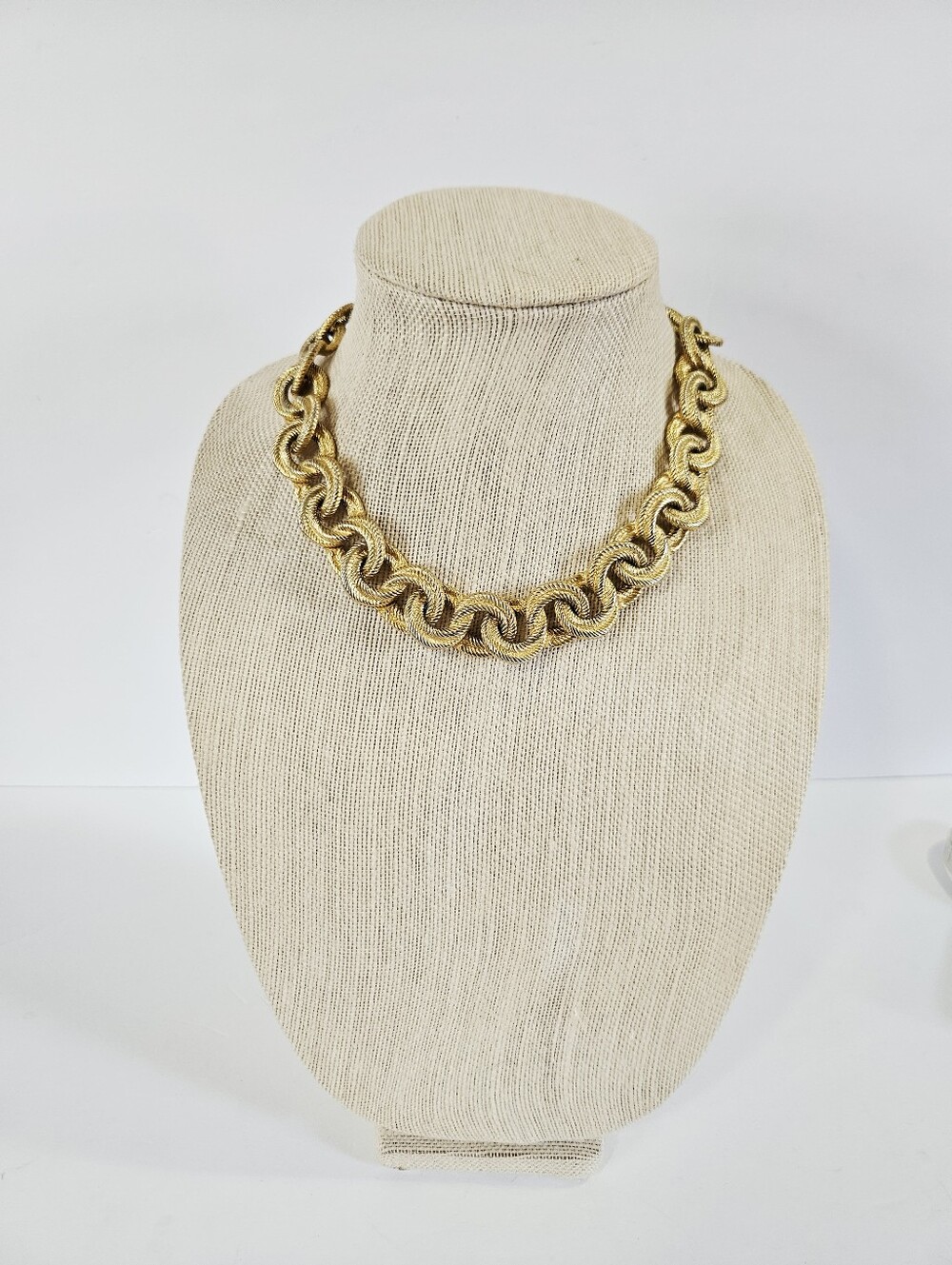 Vintage Anne Klein Chunky Gold Tone Textured Flat Link Chain Statement Necklace
